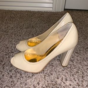 Cream pumps